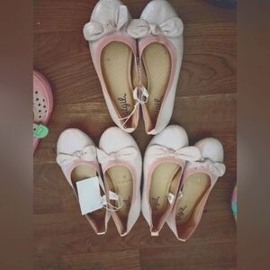 Girls size 2/3 shoes